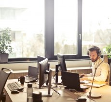 Technology That Protects and Engages: Lessons from Online Casino Games for Construction Professionals Tech article about Technology That Protects and Engages: Lessons from Online Casino Games for Construction Professionals